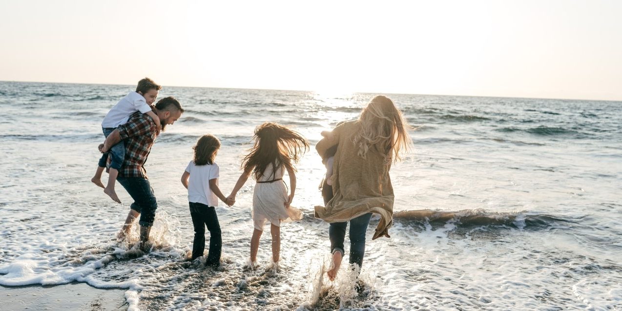 Beach sscene – holidays blog 18 Dec 2024 Holidays